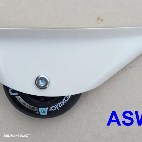 Roulettes de bout d'aile pour planeurs