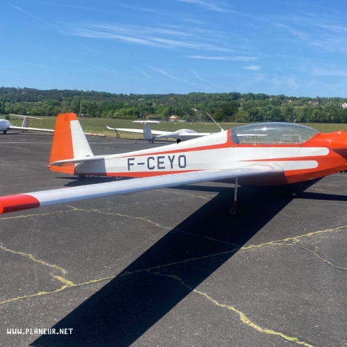 Motoplaneur SF 28 A