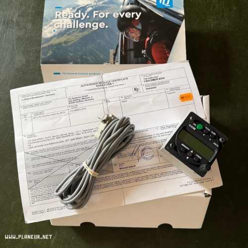 <div class='tp_title'>Répéteur KRT2-RC 'remote control' pour radio KRT2</div><div class='tp_desc'>Année 2023 - Easa form 1, câble.</div><div class='row_location'><div class='row_title'>Lieu</div><div class='tp_location'>librairie.devaux@wanadoo.fr</div></div><div class='row_contact'><div class='row_title'>Contact</div><div class='tp_contact'>Jean-Luc Devaux</div></div><div class='row_price'><div class='row_title'>Prix</div><div class='tp_price'><span class='price_val'>220</span> <span class='price_unit'>EUR</span></div></div><div style='clear:both'></div><div class='title'>Images</div><div class='images_box'><img src='/components/com_djclassifieds/images/item/0/316_krt2_remote_ths.jpg' /></div><div style='clear:both'></div> Répéteur KRT2-RC 'remote control' pour radio KRT2