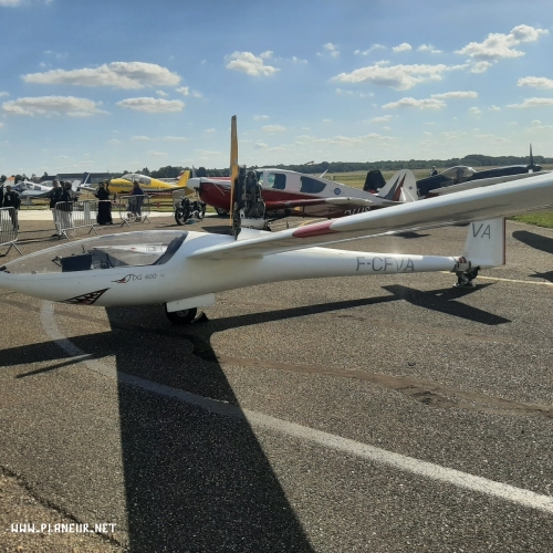 <div class='tp_title'>vends DG400</div><div class='tp_desc'>Machine en très bon état très bien équipé et refait en 2023. (Planeur de 1984)Peinture PU totale y compris les marquages et anticollisionGelcoat refait sur les ailes Fuselage repeintÉquipement machine:LX9050 avec commande au mancheFlarm eagle Enl et adsbTranspondeur mod C microair T2000Radio KRT2 en 8.33Badin et Vario pneumatique diametre 57mm remplacé en 2023 pour l’installation du lx90050Coussin refait en 2024 avec mousse a mémoire de formeHarnais Gadringer 2022Crochet tost révisé (potenti...</div><div class='row_location'><div class='row_title'>Lieu</div><div class='tp_location'>6 Allée de Solesmes 77150 ferolles attilly</div></div><div class='row_contact'><div class='row_title'>Contact</div><div class='tp_contact'>dg400fcfva@gmail.com</div></div><div class='row_price'><div class='row_title'>Prix</div><div class='tp_price'><span class='price_val'>65 000</span> <span class='price_unit'>EUR</span></div></div><div style='clear:both'></div><div class='title'>Images</div><div class='images_box'><img src='/components/com_djclassifieds/images/item/0/86_20220918_152315_ths.jpg' /><img src='/components/com_djclassifieds/images/item/0/86_pxl_20240508_133425342_ths.jpg' /><img src='/components/com_djclassifieds/images/item/0/86_pxl_20240508_133430051_ths.jpg' /></div><div style='clear:both'></div> vends DG400